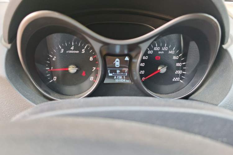 Used Haima S5 2015 1.6L Manual Luxury Model with Sunroof Odometer Close Up