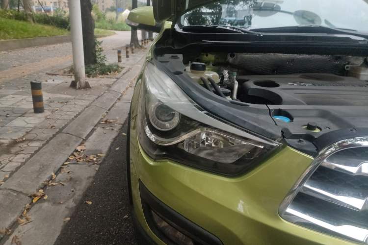 Used Haima S5 2015 1.5T CVT Flagship Model Right Front Headlight