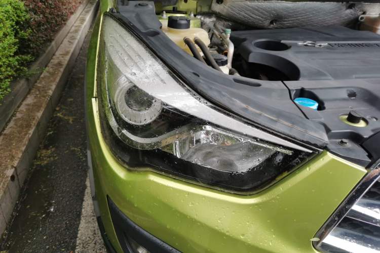 Used Haima S5 2015 1.5T CVT Flagship Model Right Front Headlight