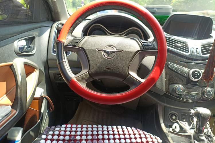 Used Haima S5 2015 1.5T CVT Flagship Model Steering Wheel