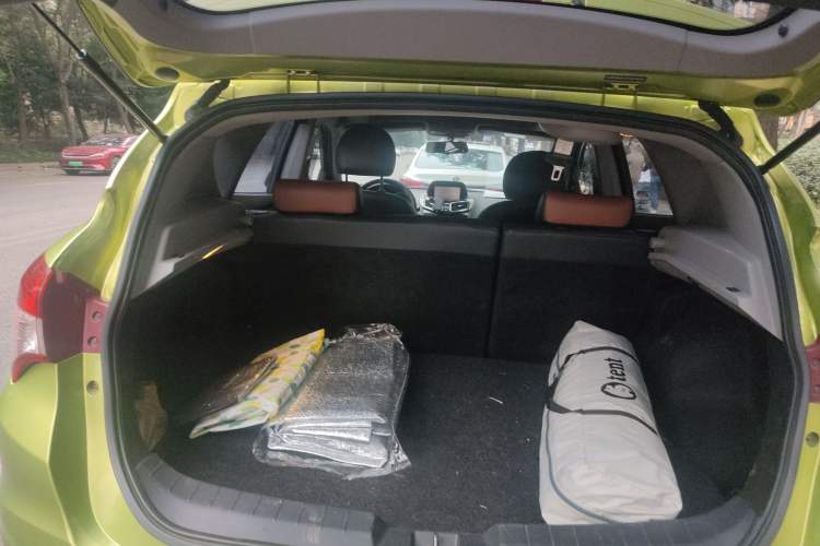 Used Haima S5 2015 1.5T CVT Flagship Model Trunk