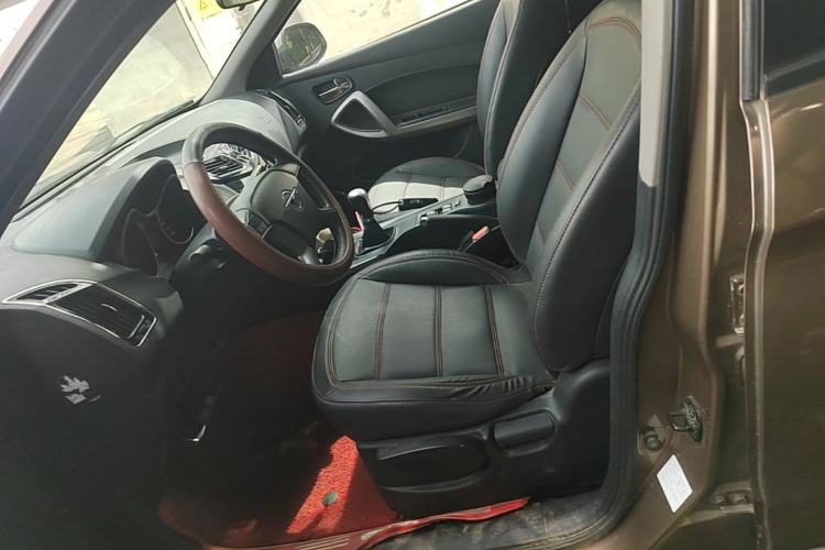 Used Haima S5 2015 1.6L Manual Luxury Model with Sunroof Left Front Seat