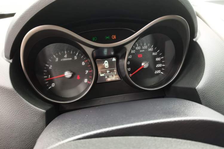 Used Haima S5 2015 1.6L Manual Luxury Model with Sunroof Instrument Cluster