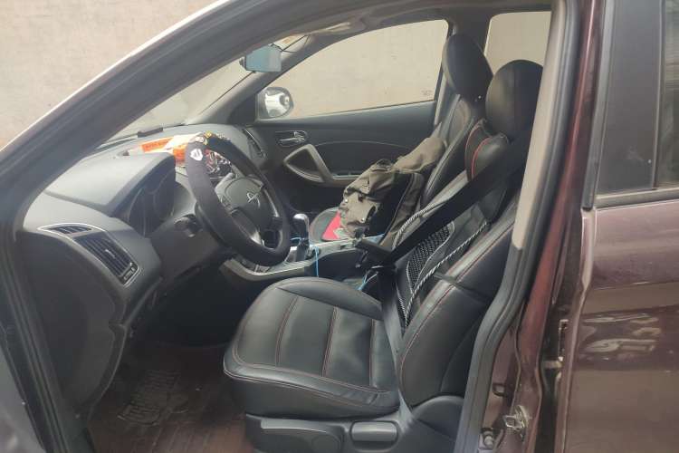 Used Haima S5 2015 1.6L Manual Luxury Model with Sunroof Left Front Seat