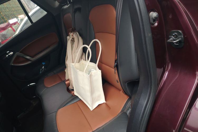 Used Haima S5 2015 1.5T CVT Luxury Sport Edition Left Rear Seat