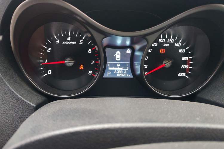 Used Haima S5 2015 1.5T CVT Luxury Sport Edition Odometer Close Up