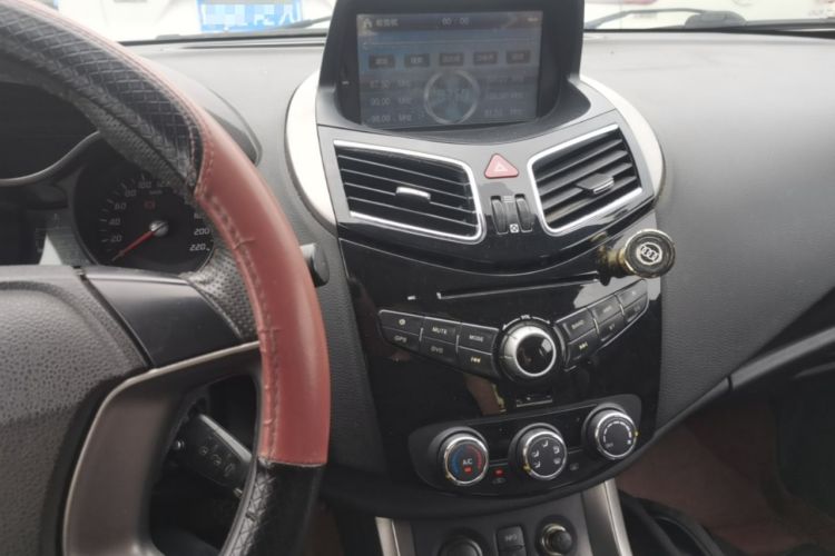 Used Haima S5 2015 1.6L Manual Luxury Model with Sunroof Audio And AC Panel