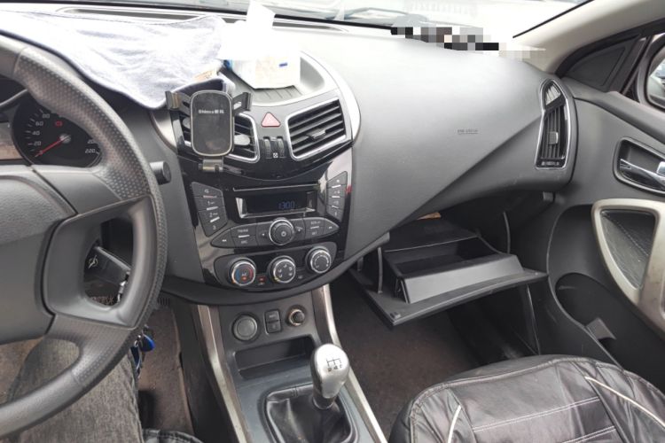 Used Haima S5 2015 1.6L Manual Comfort Model Audio And AC Panel