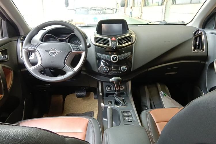 Used Haima S5 2015 1.5T CVT Flagship Model Center Console