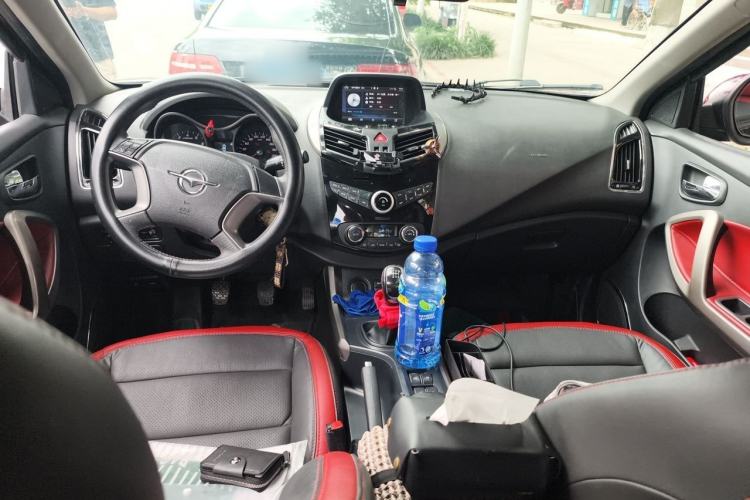 Used Haima S5 2015 1.5T Manual Smart Luxury Sport Edition Center Console