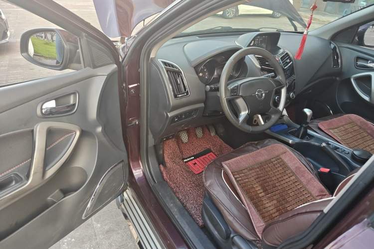 Used Haima S5 2015 1.6L Manual Smart Luxury Model Driver Seat