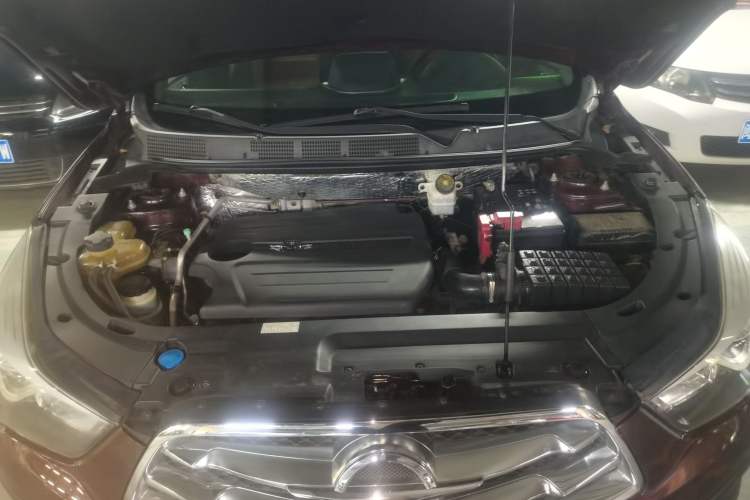 Used Haima S5 2015 1.5T CVT Flagship Model Engine Bay