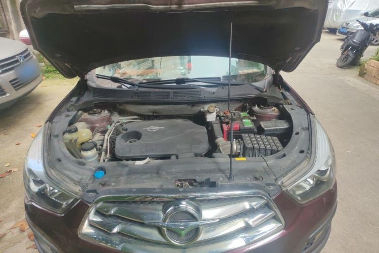 Used Haima S5 2015 1.6L Manual Luxury Model with Sunroof Engine Bay