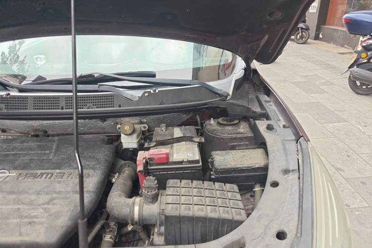 Used Haima S5 2015 1.5T CVT Flagship Model Engine Bay Left