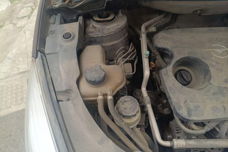 Used Haima S5 2015 1.6L Manual Comfort Model Engine Bay Right