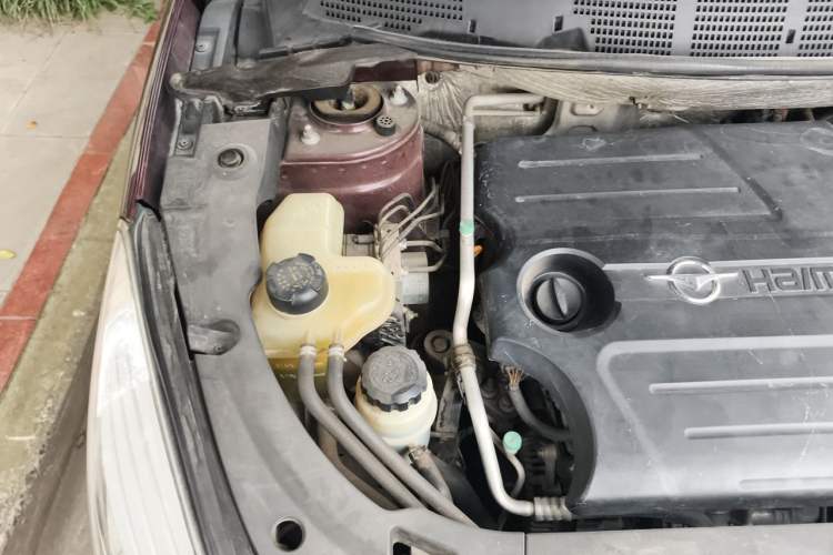 Used Haima S5 2015 1.5T Manual Smart Luxury Sport Edition Engine Bay Right