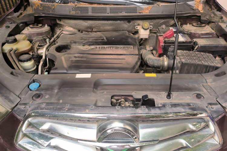 Used Haima S5 2015 1.5T CVT Flagship Model Engine Bay