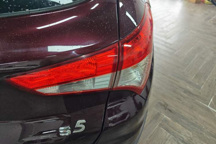 Used Haima S5 2015 1.5T CVT Flagship Model Exterior 3