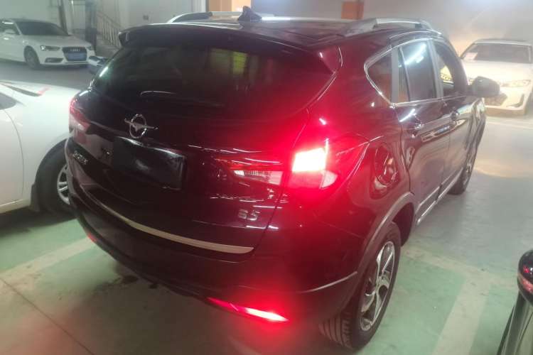 Used Haima S5 2015 1.5T CVT Flagship Model Exterior 3