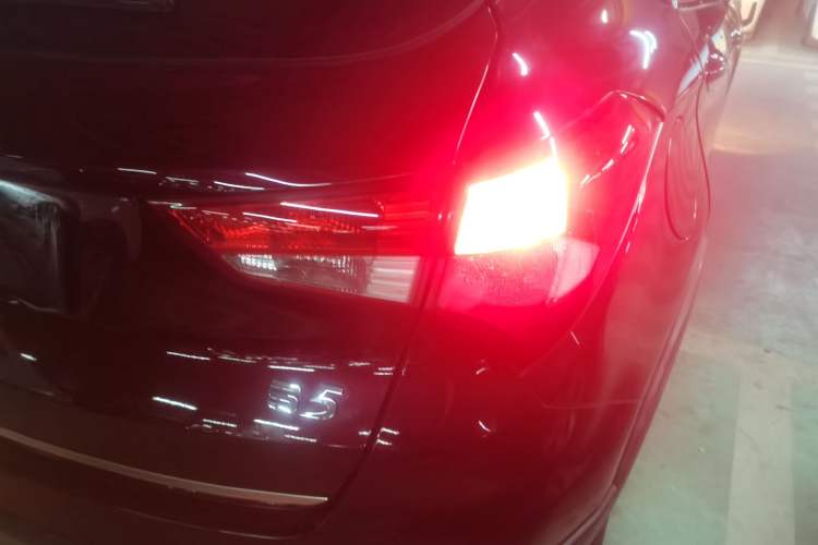 Used Haima S5 2015 1.5T CVT Flagship Model Exterior 4