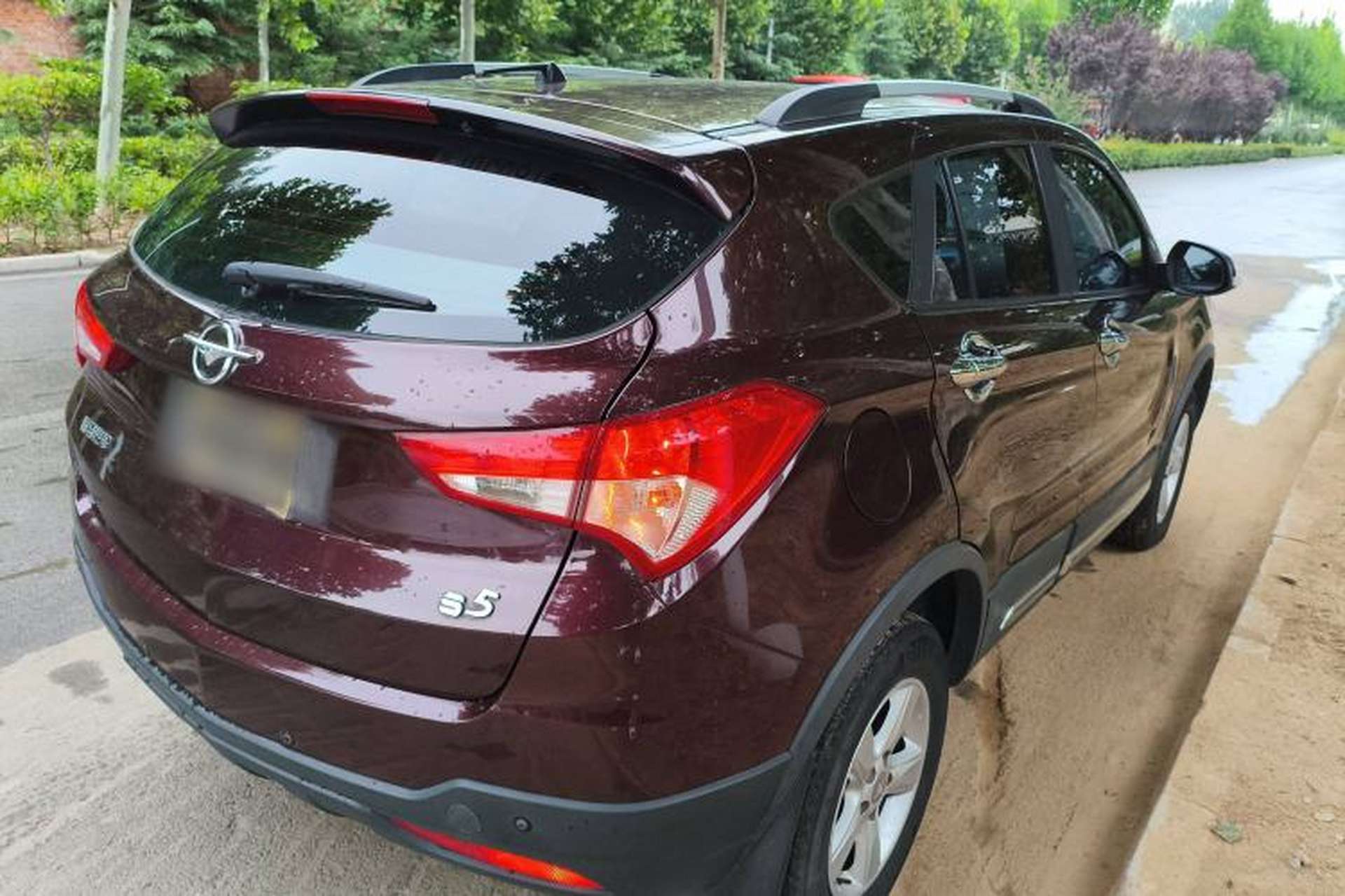 Used Haima S5 2015 1.6L Manual Luxury Model with Sunroof Exterior 5
