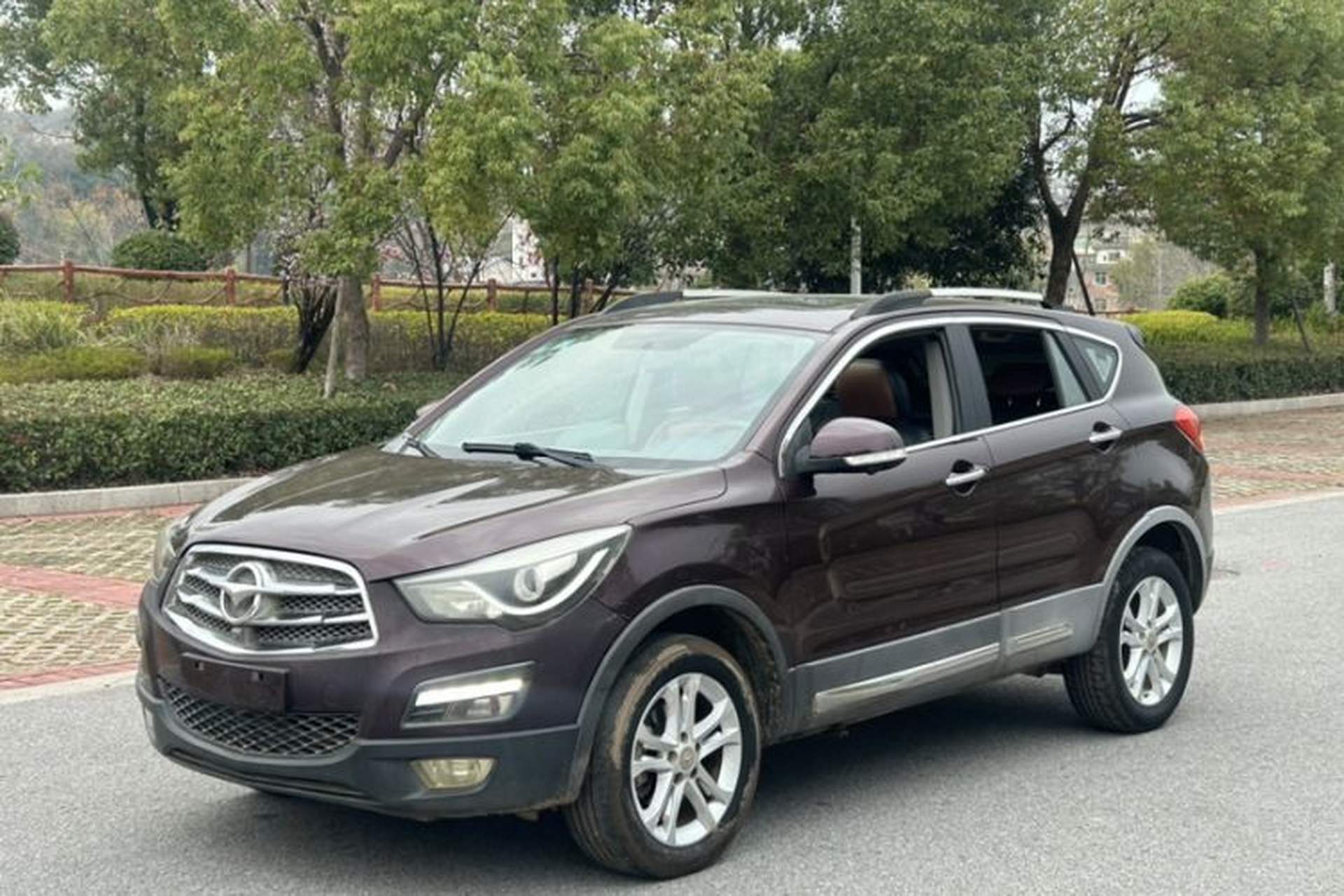 Used Haima S5 2015 1.5T CVT Flagship Model Front Left 45 Deg
