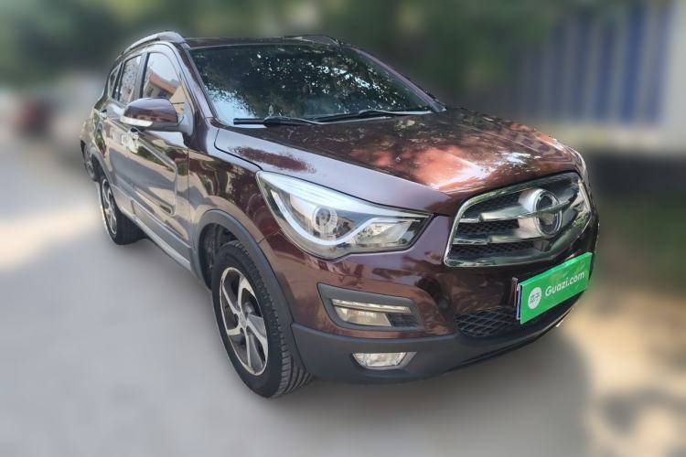 Used Haima S5 2015 1.5T CVT Flagship Model Front Right 45 Deg