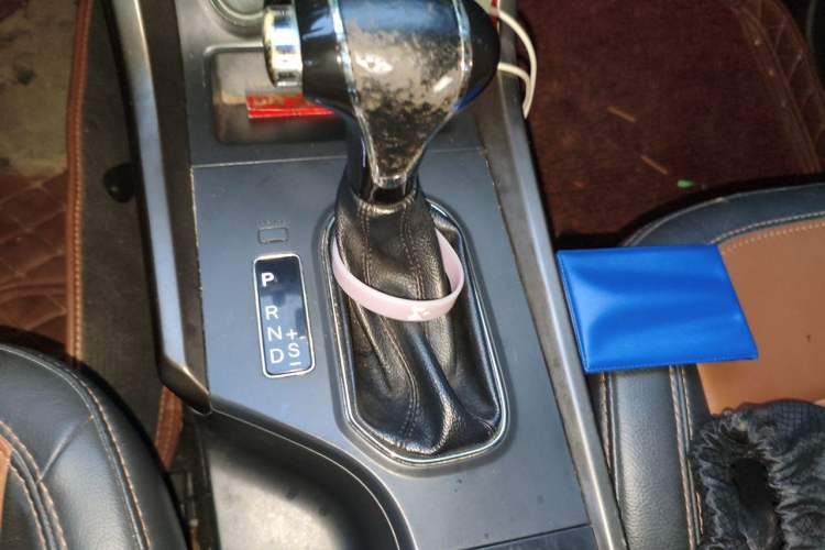 Used Haima S5 2015 1.5T CVT Luxury Model Gear Lever