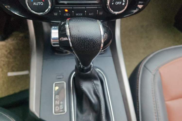 Used Haima S5 2015 1.5T CVT Luxury Model Gear Lever