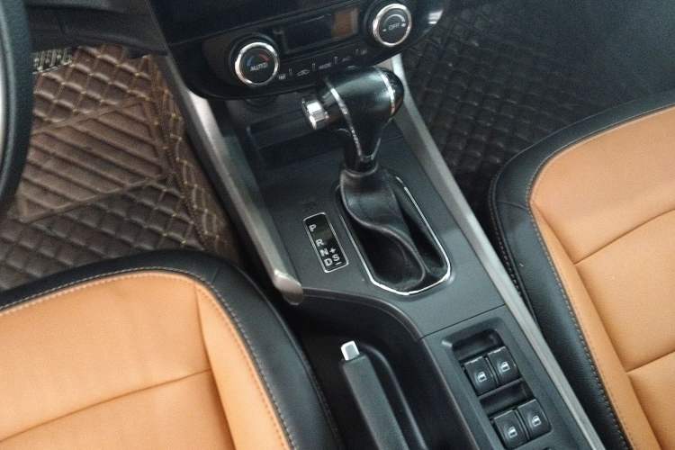 Used Haima S5 2015 1.5T CVT Luxury Model Gear Lever