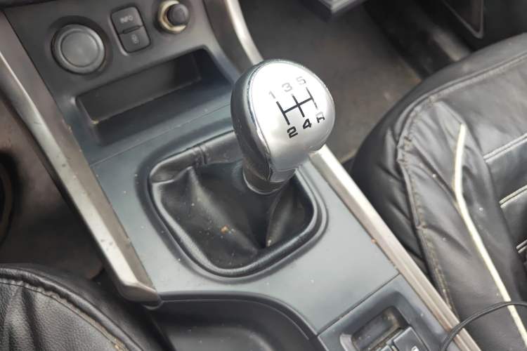 Used Haima S5 2015 1.6L Manual Comfort Model Gear Lever