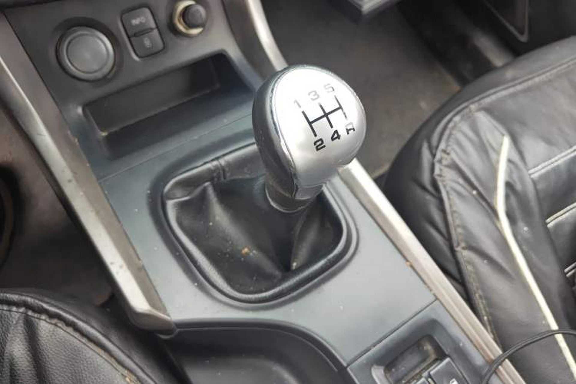 Used Haima S5 2015 1.6L Manual Comfort Model Gear Lever