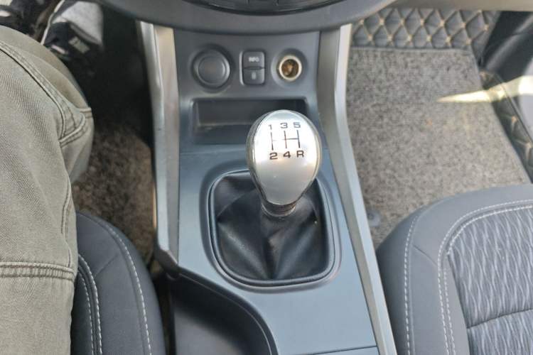 Used Haima S5 2015 1.6L Manual Comfort Model Gear Lever
