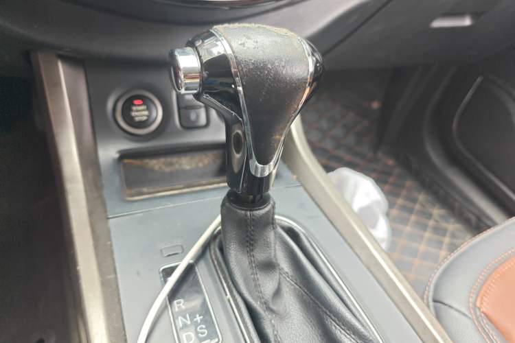 Used Haima S5 2015 1.5T CVT Flagship Model Gear Lever