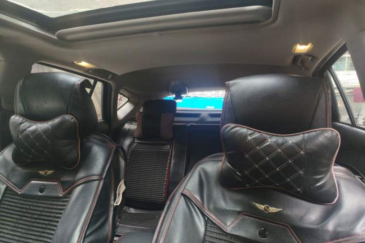 Used Haima S5 2015 1.6L Manual Luxury Model with Sunroof Headliner