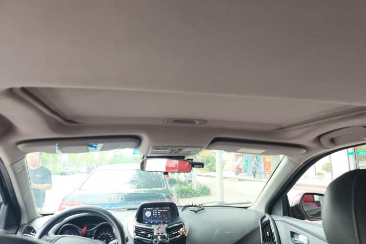 Used Haima S5 2015 1.5T Manual Smart Luxury Sport Edition Headliner