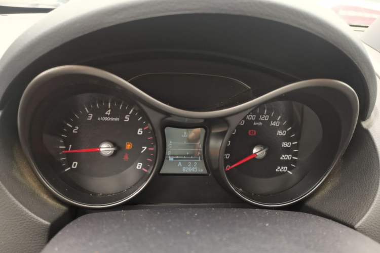 Used Haima S5 2015 1.6L Manual Luxury Model with Sunroof Instrument Cluster
