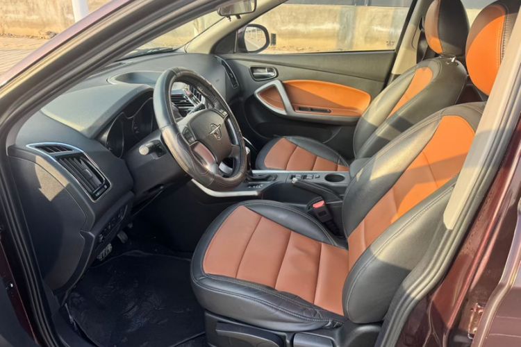 Used Haima S5 2015 1.5T CVT Luxury Model Interior 1
