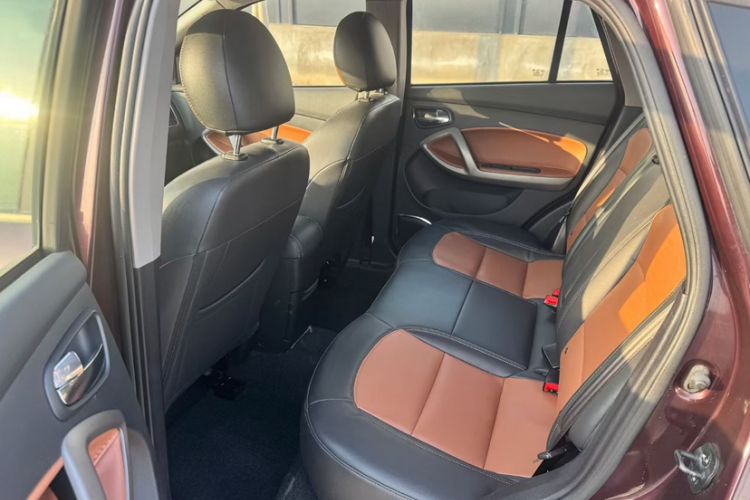 Used Haima S5 2015 1.5T CVT Luxury Model Interior 2