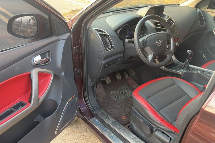 Used Haima S5 2015 1.5T Manual Smart Luxury Sport Edition Interior 2