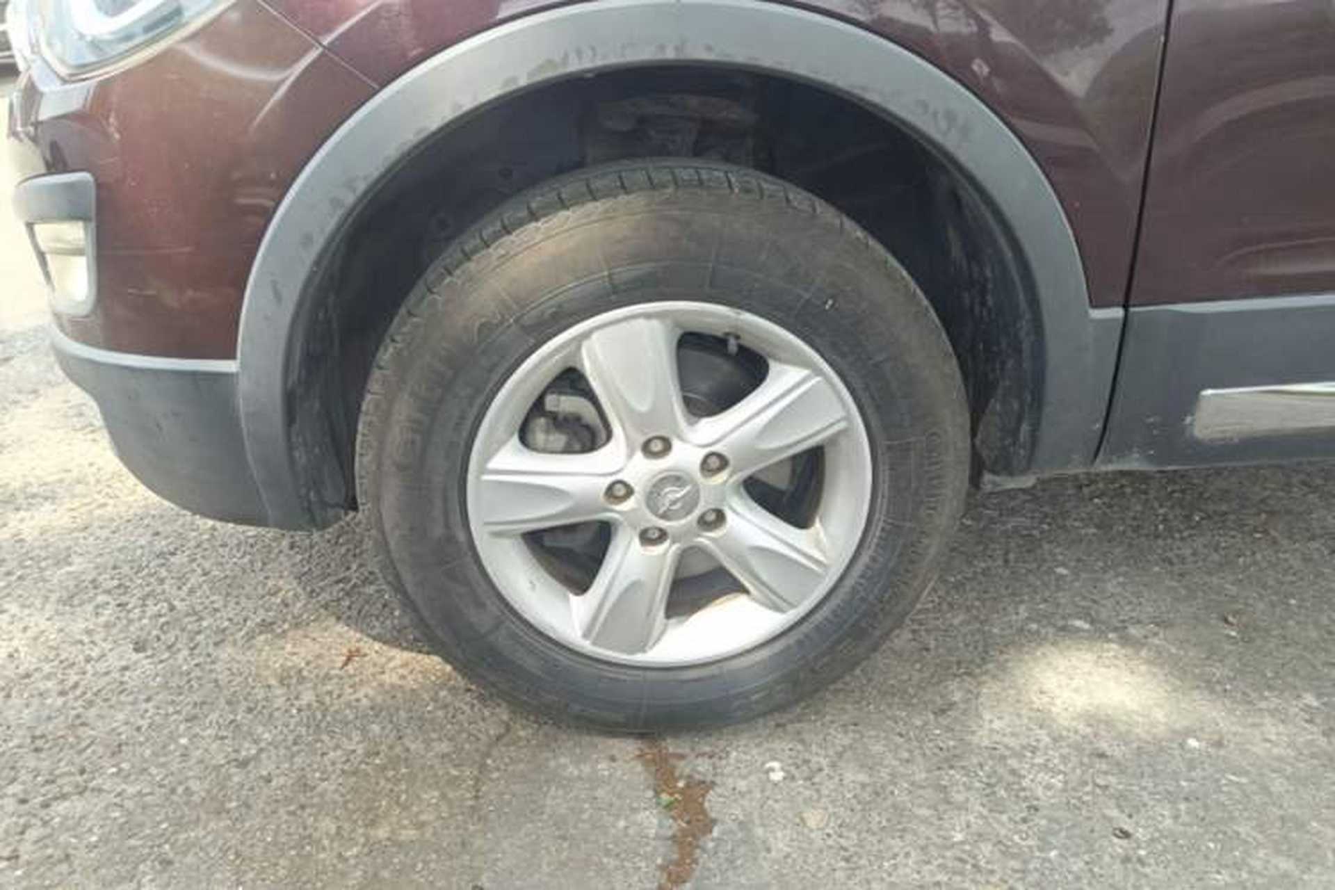 Used Haima S5 2015 1.5T CVT Luxury Model Left Front Wheel Hub