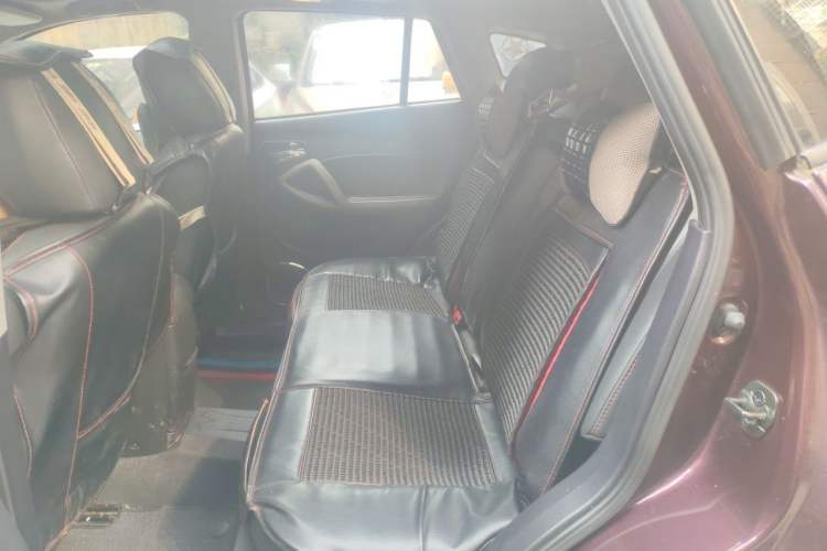 Used Haima S5 2015 1.6L Manual Luxury Model with Sunroof Left Rear Seat