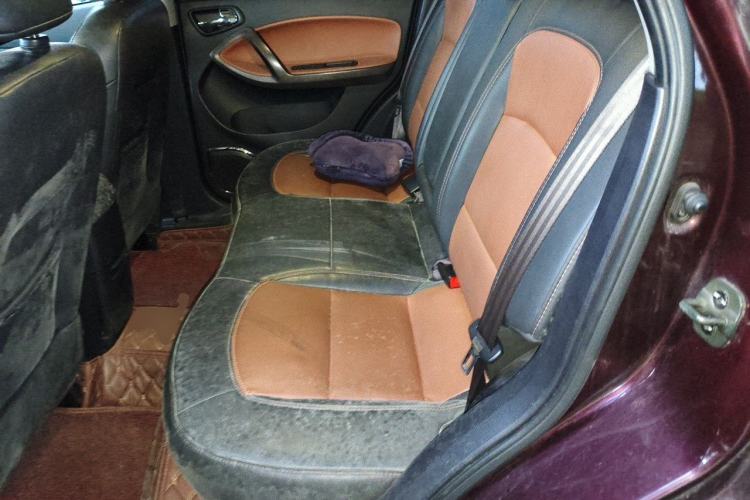 Used Haima S5 2015 1.5T CVT Luxury Model Left Rear Seat