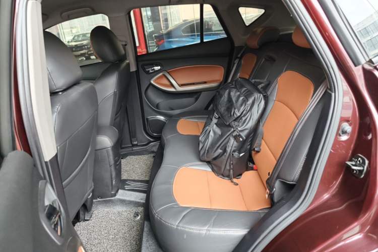 Used Haima S5 2015 1.5T CVT Luxury Sport Edition Left Rear Seat