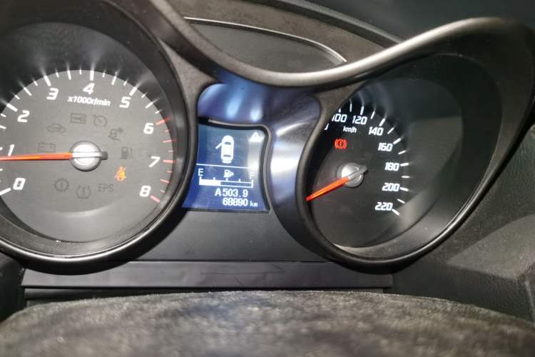 Used Haima S5 2015 1.6L Manual Comfort Model Odometer Close Up