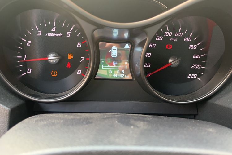Used Haima S5 2015 1.5T Manual Smart Luxury Sport Edition Odometer Close Up