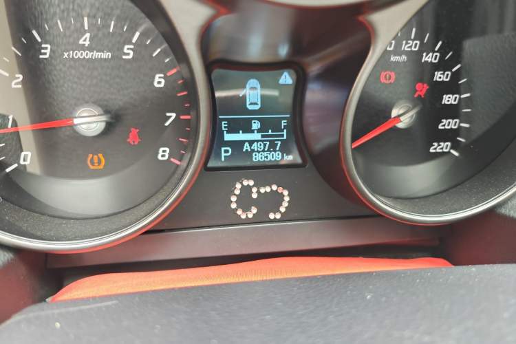Used Haima S5 2015 1.5T CVT Flagship Model Odometer Close Up