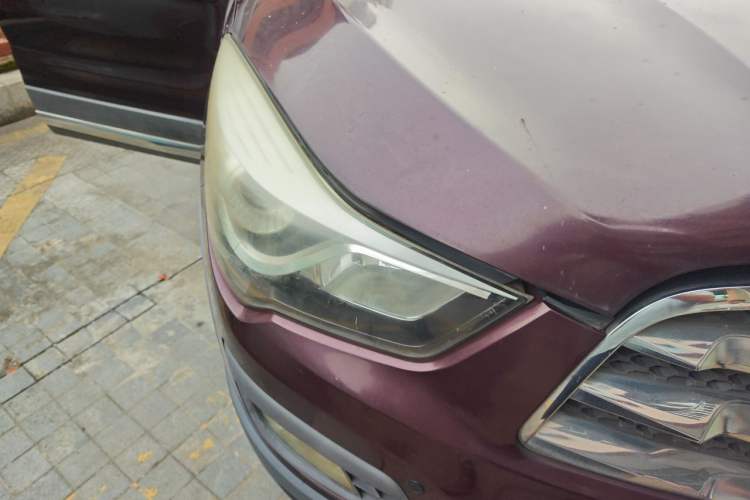 Used Haima S5 2015 1.5T CVT Luxury Model Right Front Headlight