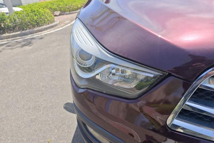 Used Haima S5 2015 1.6L Manual Comfort Model Right Front Headlight