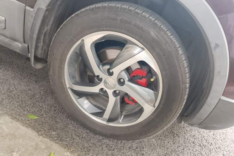 Used Haima S5 2015 1.5T Manual Smart Luxury Sport Edition Right Front Wheel Hub